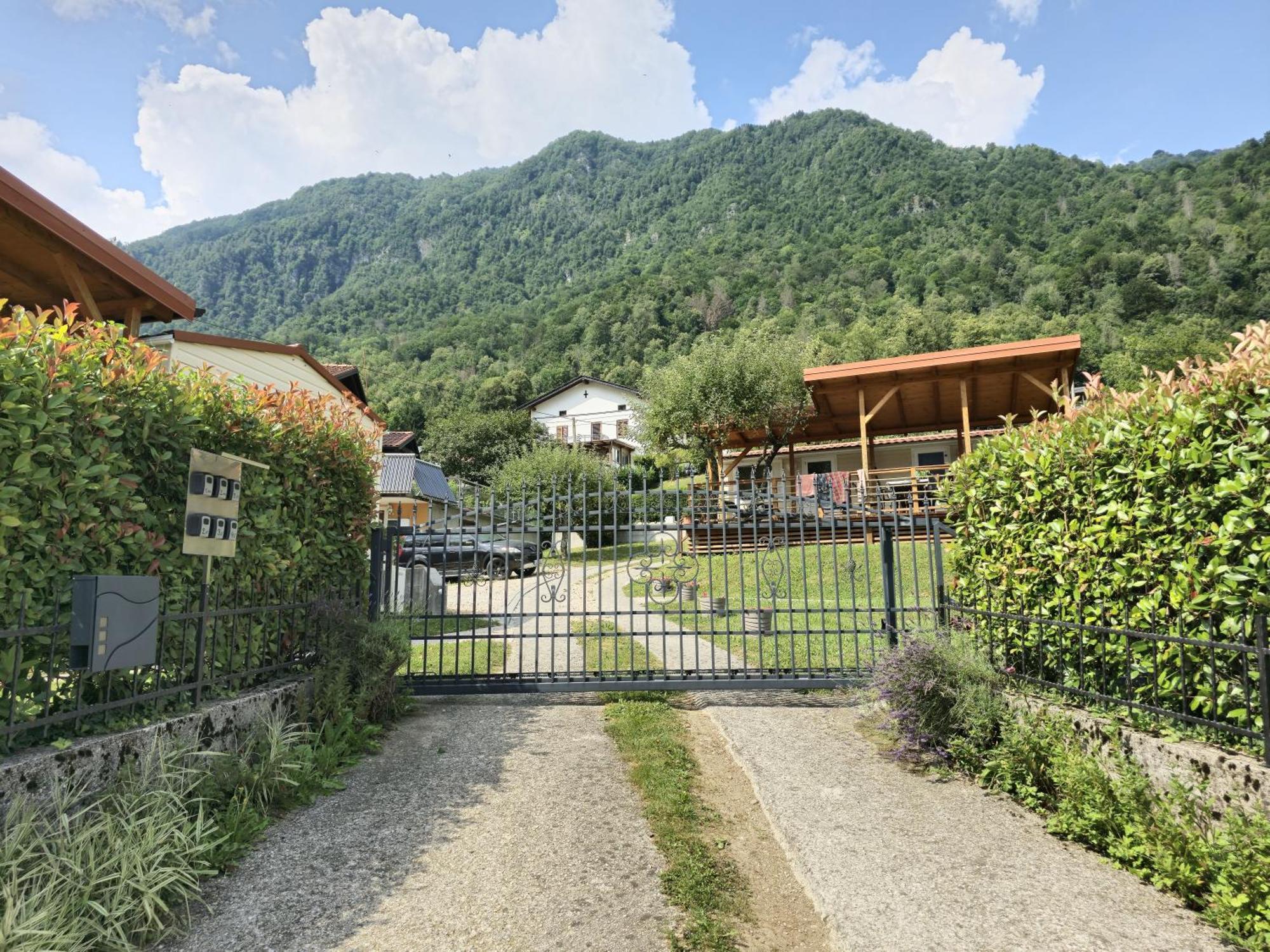 Holiday House Near The Soca River 톨민 외부 사진